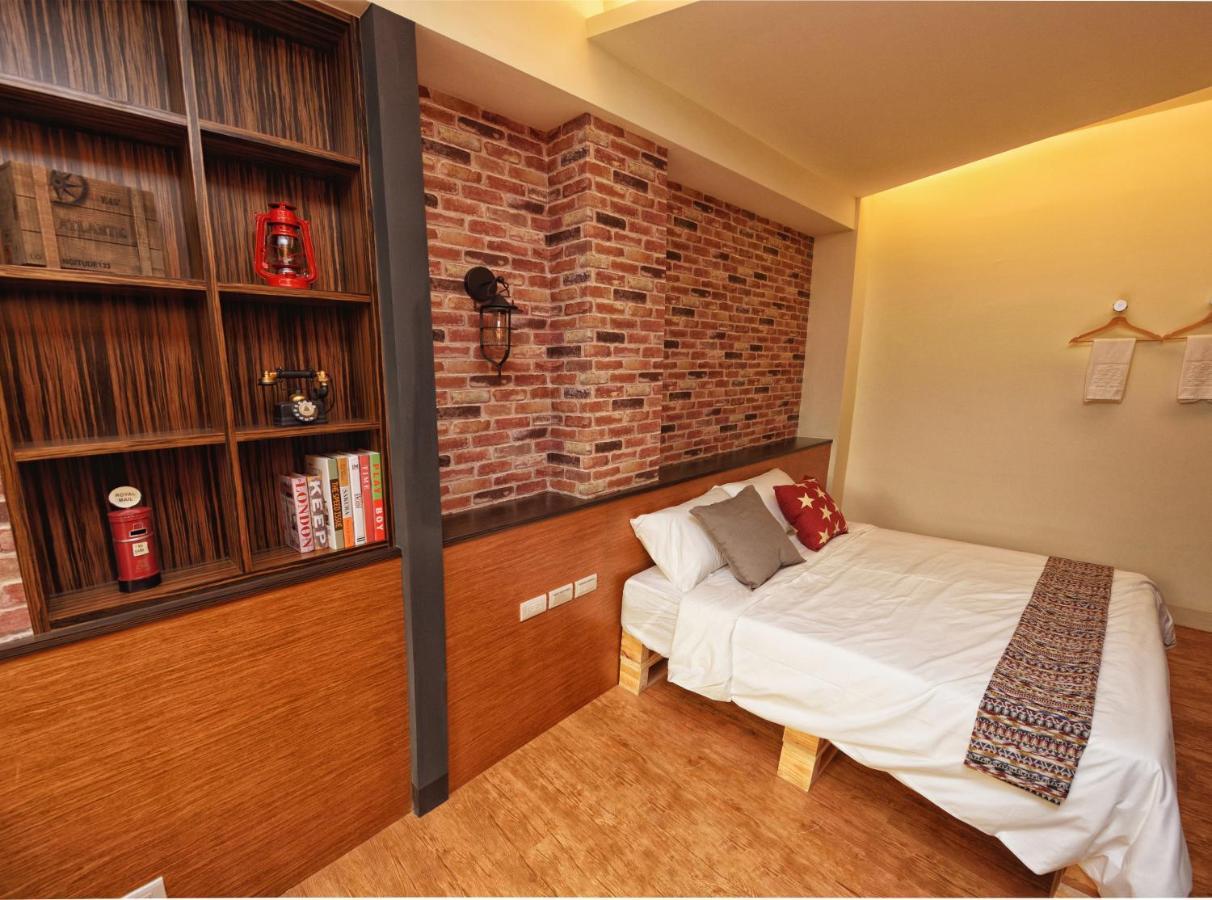 Owl Inn Tainan Exterior foto