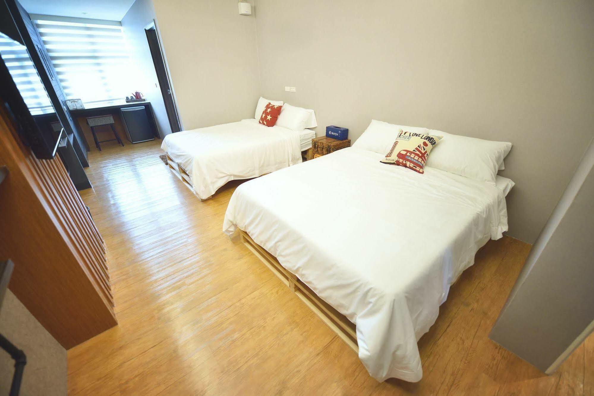 Owl Inn Tainan Exterior foto